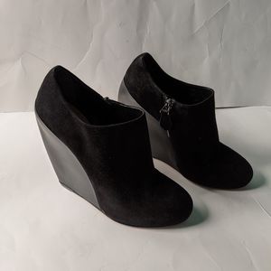 Alaia booties size 9(39) BNWOB